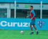 Roberto Fonseca comanda treino tático no Estádio Banpará Curuzu