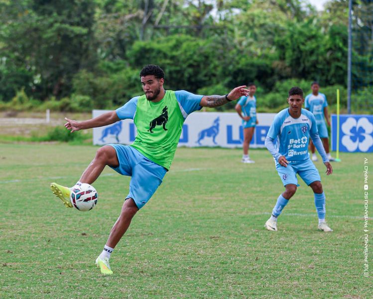 Atleta do sub-20 é integrado ao profissional