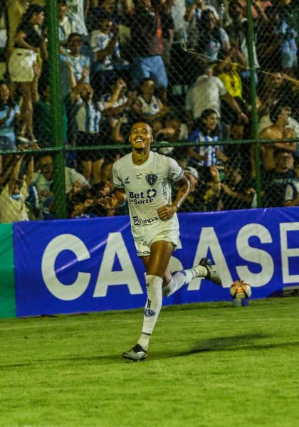 Com goleada, Papão vence em Marabá e está na final da Copa Norte