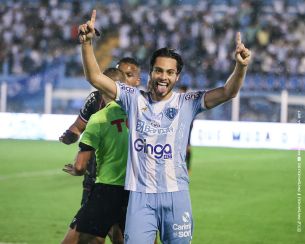 Com gol aos 45 do segundo tempo, Papão vence o Botafogo-SP em casa