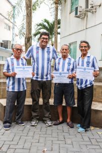 Paysandu lança camisa retrô e homenageia ídolos da histórica vitória sobre o Peñarol