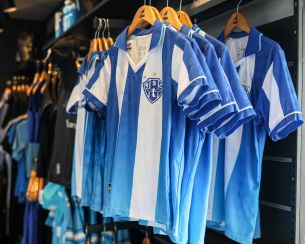 Lobo completa 10 anos e consolida modelo de marca própria no Paysandu